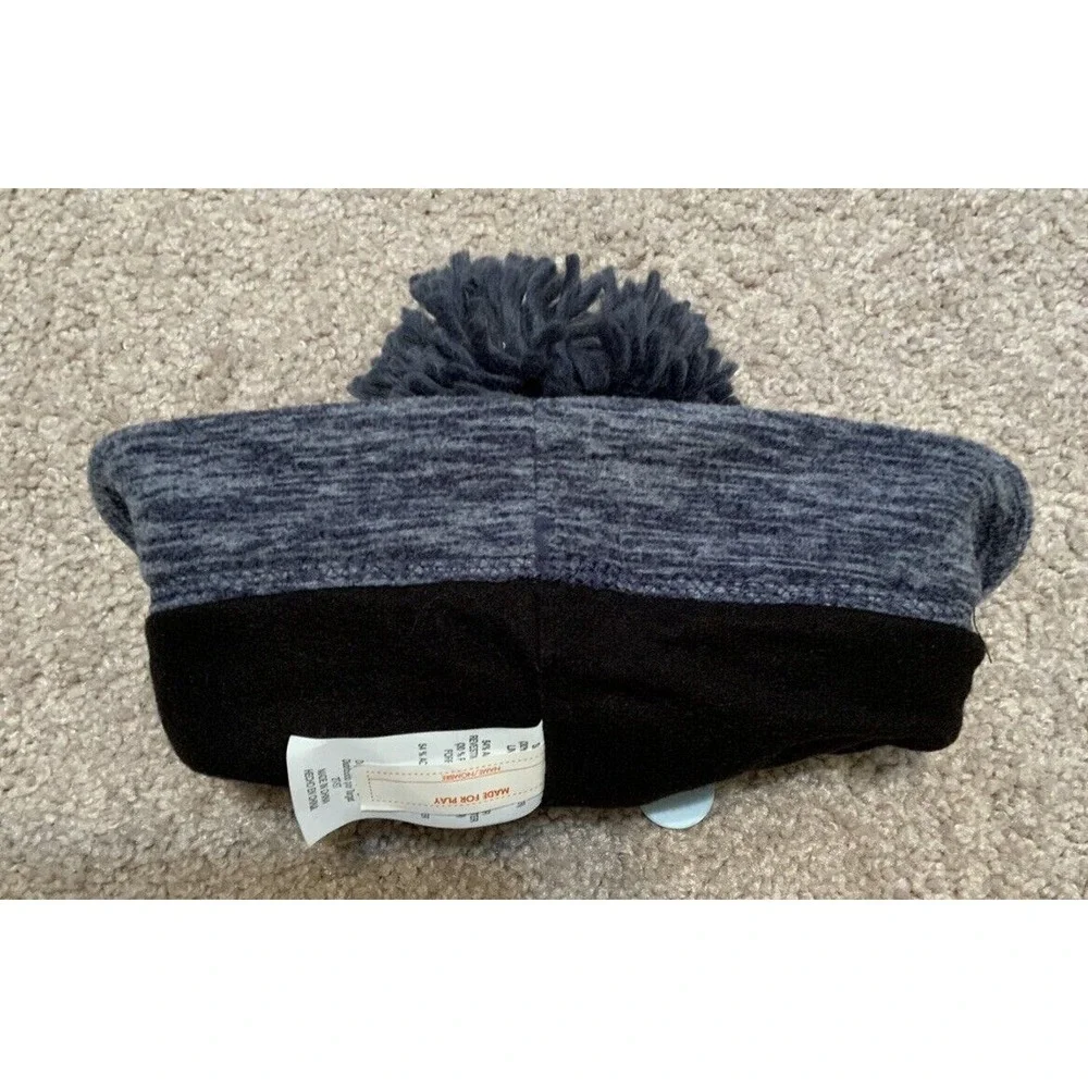 Cat & Jack Toddler Blue Beanie Fleece Lined Winter Hat With‎ Ball 2T-5T